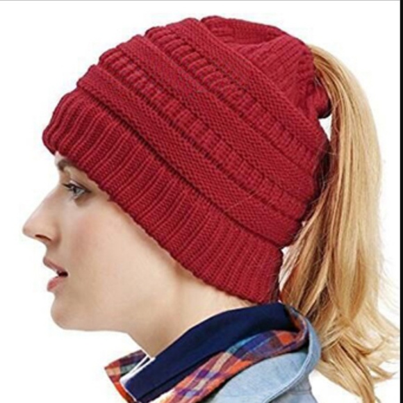 Accessories - Ponytail Beanie